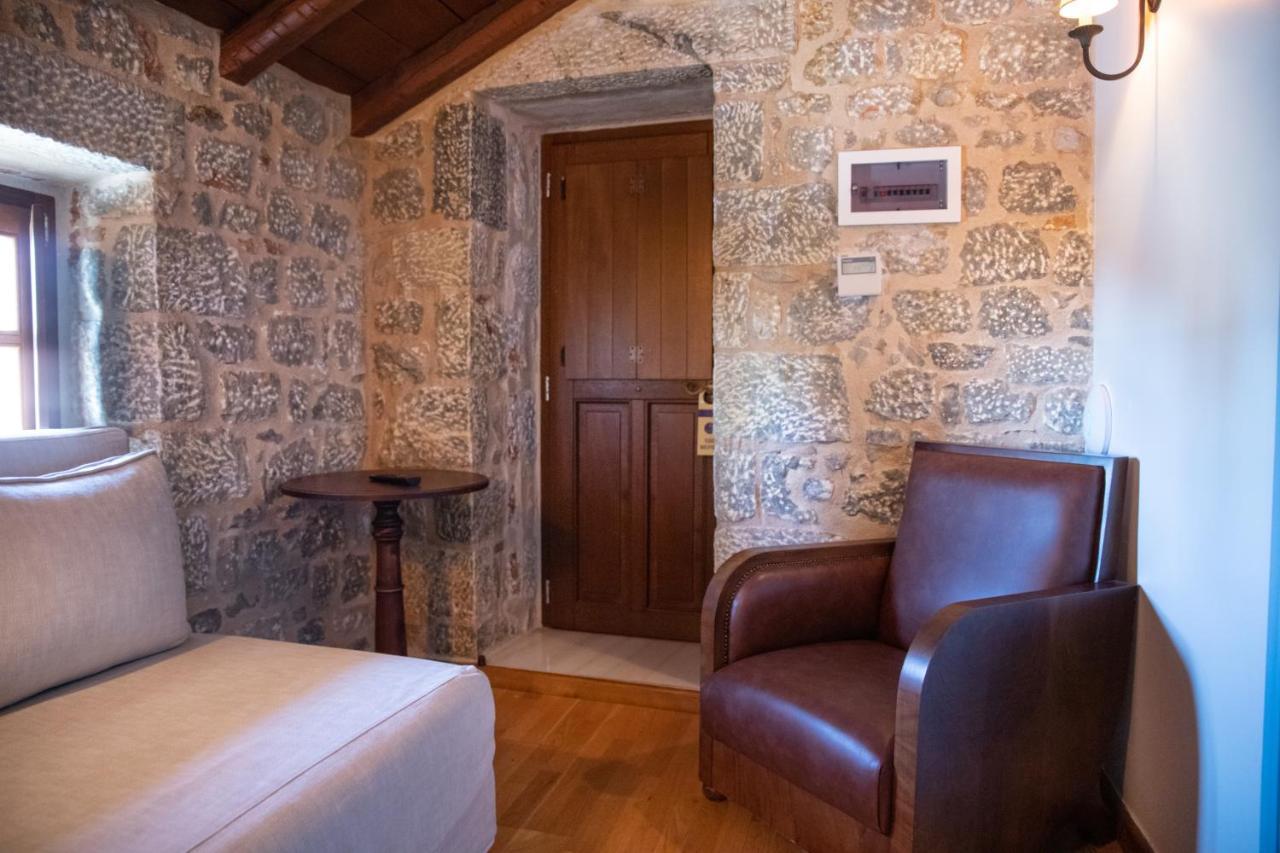Trapela Areopolis, Boutique Hotel Exterior foto