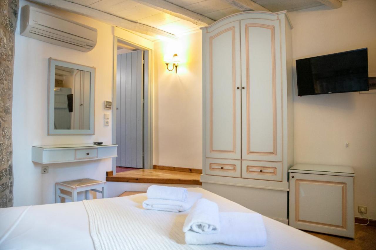 Trapela Areopolis, Boutique Hotel Exterior foto