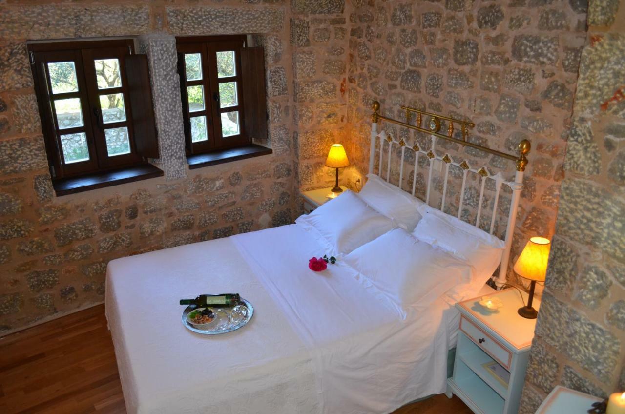 Trapela Areopolis, Boutique Hotel Exterior foto