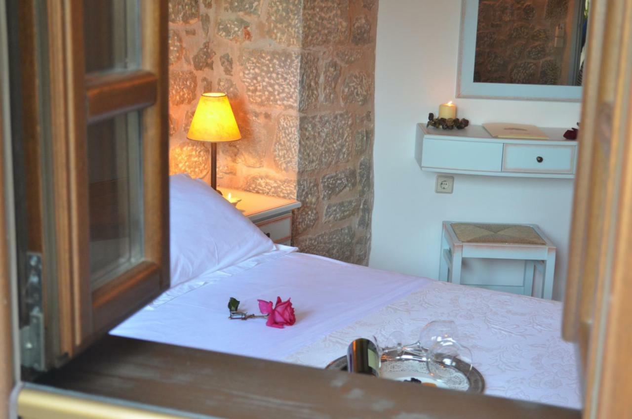 Trapela Areopolis, Boutique Hotel Exterior foto